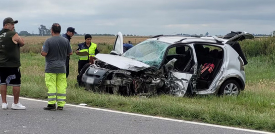 una juninense murió tras un brutal choque frontal