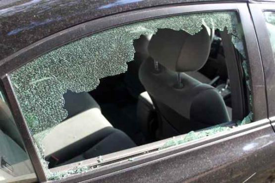Pergamino: Discusión entre vecinos terminó con el robo de un carburador y documentación de un auto