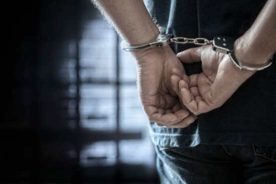Pergamino: Discutió con su suegro y terminó golpeando a cuatro policías