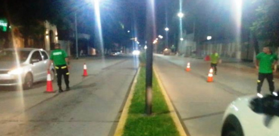 Denuncia grave en Arrecifes: Inspectores Municipales chocan a dos jóvenes en moto