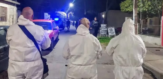 Rosario bajo fuego: asesinan a un preso con salidas transitorias que murió tras caminar herido por la calle