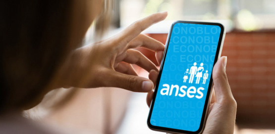 AUH: cómo pedir desde el celular un préstamo de $1.000.000 que se acredita en 24 horas