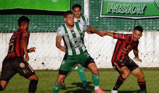Chau invicto: Douglas Haig venció 3-1 a Gimnasia de Chivilcoy y sacudió la cima del torneo