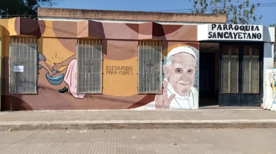 Usaron una parroquia como taller clandestino para desmantelar un auto en Pergamino