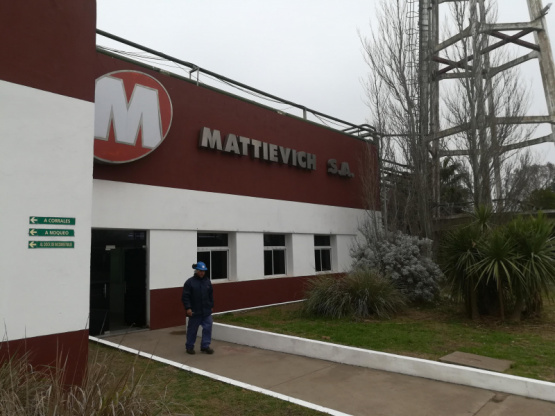 Impacto en la industria cárnica: José Mattievich se retira y vende todo su grupo al gigante Lequio