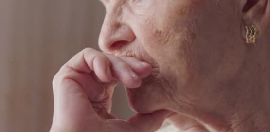 Denuncian a un familiar por quedarse con la jubilación de una anciana de 81 años en Pergamino