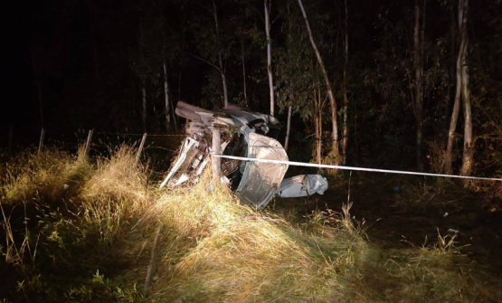 Tragedia en Ramallo: un joven de 26 años murió al despistar con su camioneta en Camino de la Costa
