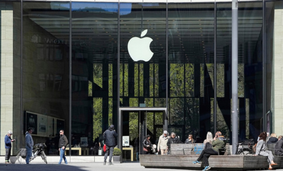 Apple en crisis: el retraso de Siri revela un colapso interno en la carrera por la inteligencia artificial