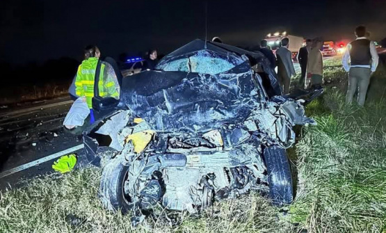 Mujer muere y tres personas resultan gravemente heridas en brutal choque en Autopista Pilar-Pergamino