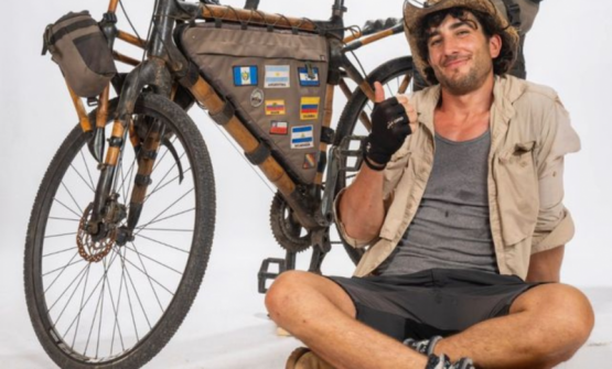 Desde México hasta Venado Tuerto: 500 días en bicicleta de bambú para volver al corazón de su madre
