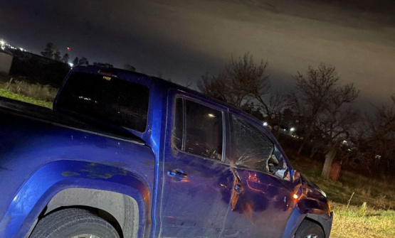 Impactante choque en Ruta 8: una camioneta embistió a un caballo suelto y desplegaron un gran operativo de emergencia
