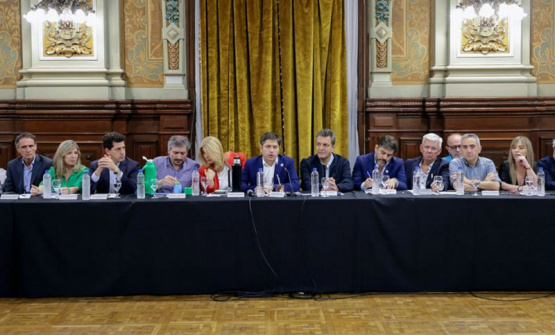 Kicillof, Massa y La Cámpora activan la mesa secreta que definirá la unidad peronista en Buenos Aires