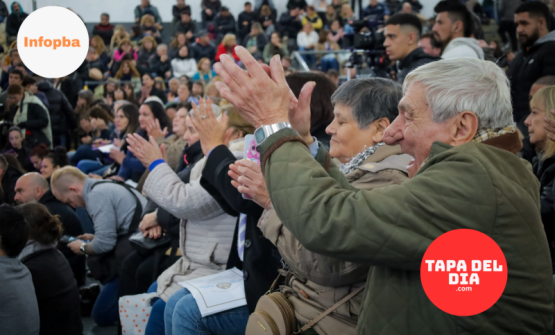 Miles de pergaminenses ya son dueños: récord de escrituras entregadas por el municipio