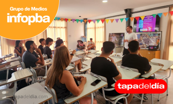 Pablo Pascualini llegó a la ciudad con una capacitación clave sobre nuevas metodologías para la enseñanza de la natación