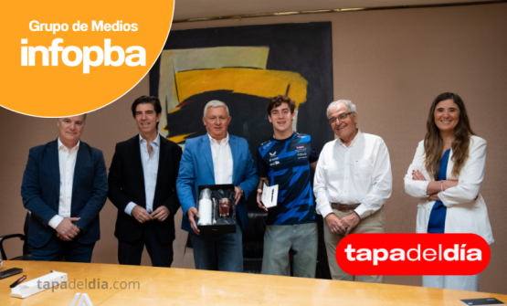 Franco Colapinto volvió al país y compartió un encuentro clave con Renault y Juano Motta antes de la Fórmula 1 2026